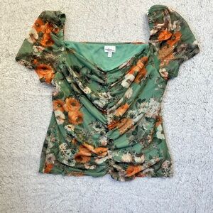 Madison & Berkeley Green Floral Ruched Front Short Sleeve Blouse Size L